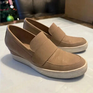 Mia Slip On Wedges Tan Size 8.5